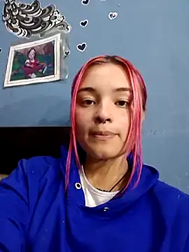 Arianna 01 online show from May 19, 2026, 6:14 pm