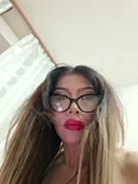 Snapshot of JessicaNichols_ chatting on June 27, 2026, 11:37 am JessicaNichols online show from June 27, 2026, 11:37 am
