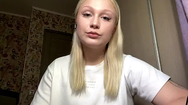 ItsMeliss online show from May 21, 2026, 2:02 pm