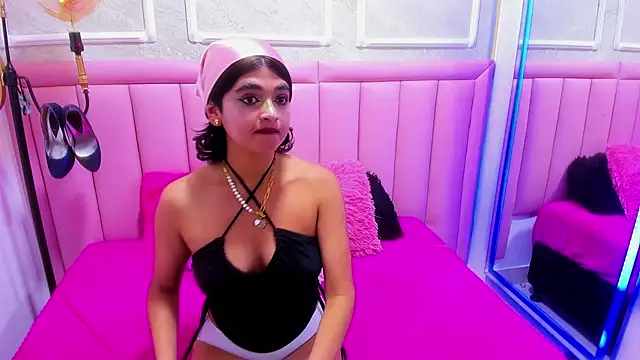 velvet girll online show from June 23, 2026, 5:55 pm