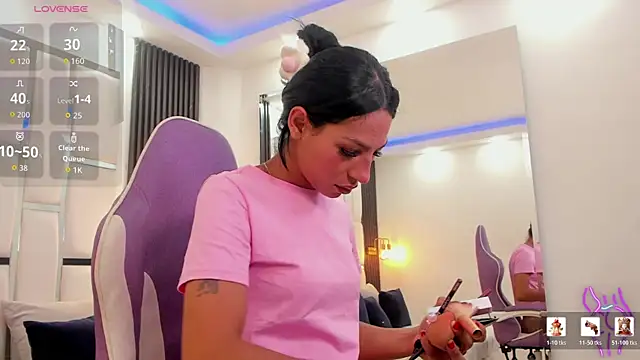 Maia Clark520 online show from June 17, 2026, 6:20 pm