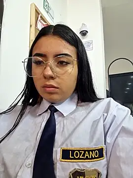 Snapshot of Angela__05 chatting on June 29, 2026, 1:00 pm Angela 05 online show from June 29, 2026, 1:00 pm
