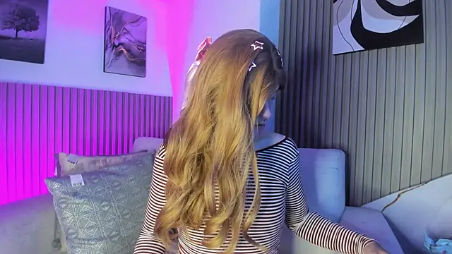 Victoria Hiills online show from June 25, 2026, 8:13 pm