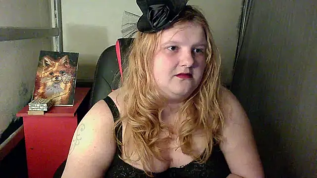 Freya Fellie online show from May 24, 2026, 7:30 pm