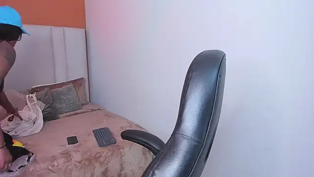 Mia boobs24 online show from June 16, 2026, 12:08 pm