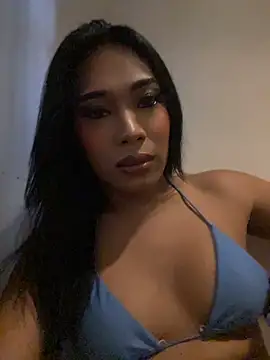 hugecock tamira online show from June 4, 2026, 6:25 pm