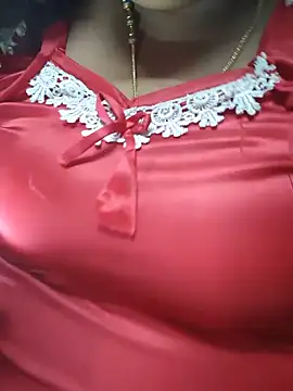 geetha431 online show from June 15, 2026, 5:48 pm