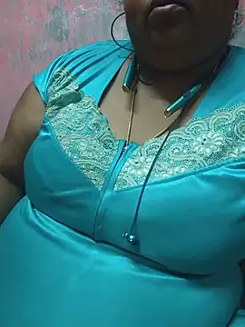 geetha431 online show from June 16, 2026, 6:54 pm