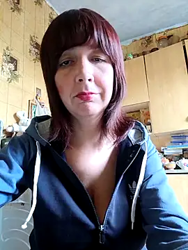 MilaSwan777 online show from May 21, 2026, 8:43 am