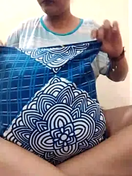 Snapshot of Naughty_ayesha09 chatting on June 10, 2026, 3:55 pm Naughty ayesha09 online show from June 10, 2026, 3:55 pm