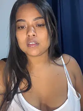 Snapshot of Kenia_26 chatting on May 21, 2026, 3:13 am Kenia 26 online show from May 21, 2026, 3:13 am
