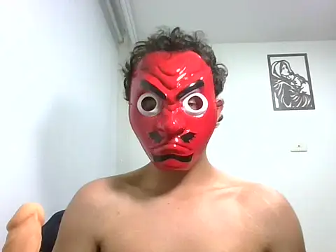 KitsuNoir online show from May 22, 2026, 2:30 am