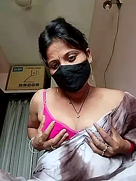sampachatterjee234 online show from June 14, 2026, 7:21 am
