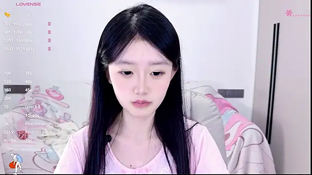 KylinKylin online show from June 8, 2026, 3:45 pm