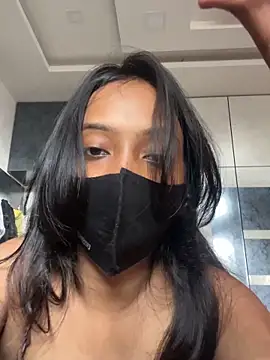 Snapshot of livia_dolls chatting on June 19, 2026, 10:41 am livia dolls online show from June 19, 2026, 10:41 am