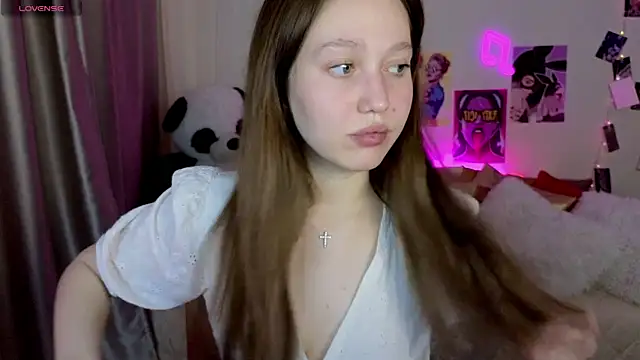 Snapshot of TinaShelton chatting on June 6, 2026, 6:12 pm TinaShelton online show from June 6, 2026, 6:12 pm