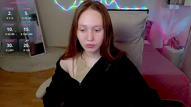 Snapshot of TinaShelton chatting on June 14, 2026, 12:18 pm TinaShelton online show from June 14, 2026, 12:18 pm