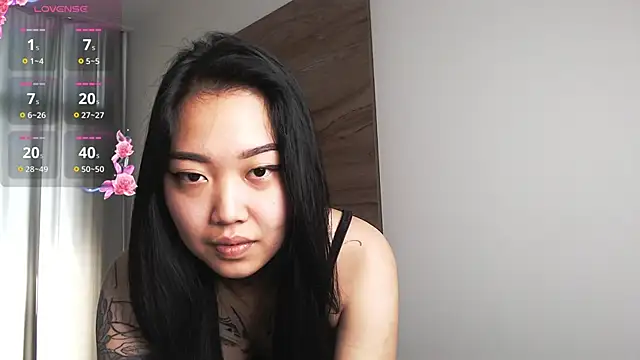 LillGothBaby online show from June 18, 2026, 4:57 am
