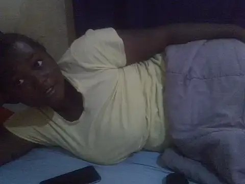 Snapshot of Cute-mish chatting on May 23, 2026, 7:02 am Cute-mish online show from May 23, 2026, 7:02 am