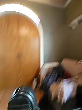 Snapshot of Clevername90 chatting on March 18, 2025, 6:48 pm Clevername90 online show from March 18, 2025, 6:48 pm