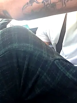 Snapshot of Clevername90 chatting on October 23, 2025, 2:27 pm Clevername90 online show from October 23, 2025, 2:27 pm