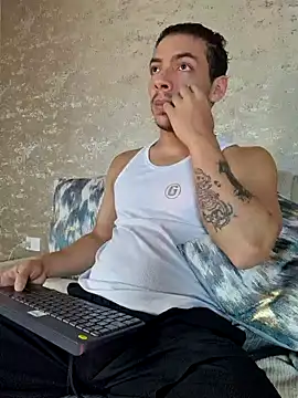OliverWyse online show from June 22, 2026, 11:57 pm