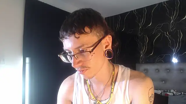 Ryan Owenss online show from June 18, 2026, 4:35 am