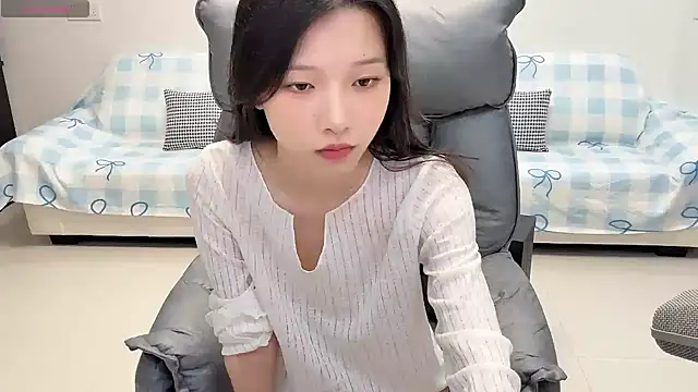 jiajia girl online show from July 2, 2026, 12:55 pm