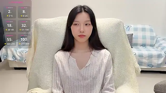 jiajia girl online show from July 7, 2026, 1:15 pm