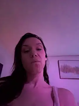 Snapshot of cynGoddess chatting on May 22, 2026, 8:21 am cynGoddess online show from May 22, 2026, 8:21 am
