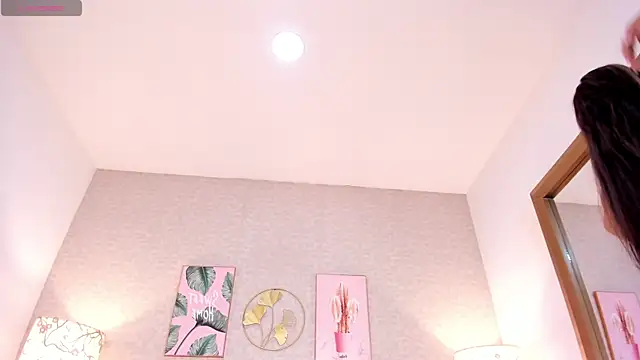 Snapshot of natalie_fox__ chatting on June 27, 2026, 11:37 am natalie fox online show from June 27, 2026, 11:37 am