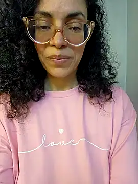 LUCI LOVE online show from December 11, 2024, 9:01 pm