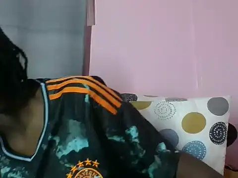 sexxydimples online show from June 13, 2026, 5:49 am
