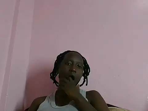sexxydimples online show from June 25, 2026, 7:51 pm