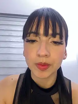 JeyLuxx online show from June 20, 2026, 7:00 am