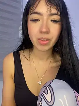 JeyLuxx online show from July 16, 2026, 7:03 am