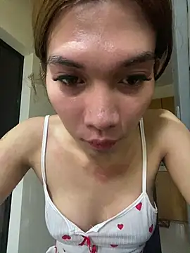 hotnathaliexx online show from June 19, 2026, 9:46 am