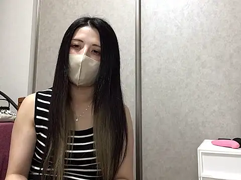 rina-rina0523 online show from June 12, 2026, 11:09 am