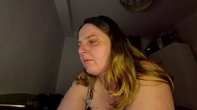 Snapshot of JessicaBake chatting on June 18, 2026, 2:01 am JessicaBake online show from June 18, 2026, 2:01 am