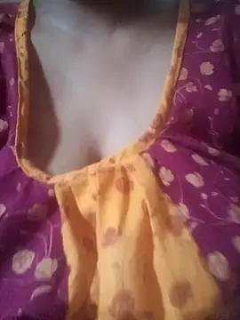 Snapshot of Desi_mona786 chatting on May 26, 2026, 2:07 am Desi mona786 online show from May 26, 2026, 2:07 am
