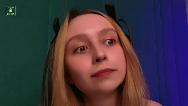 Snapshot of RachelVacsler chatting on May 28, 2026, 9:45 pm RachelVacsler online show from May 28, 2026, 9:45 pm