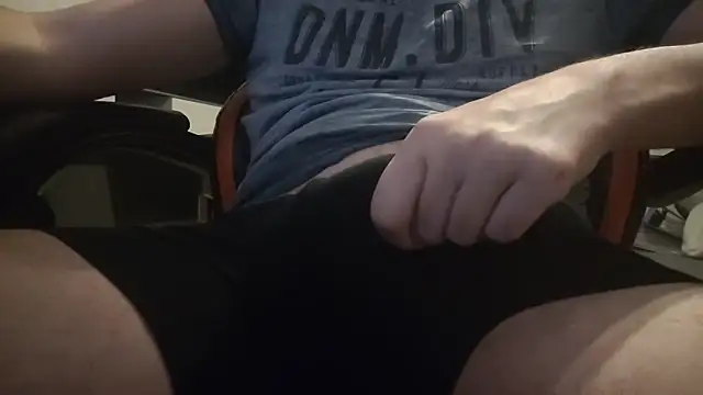Pat CumShow4Dad online show from June 9, 2026, 8:42 pm