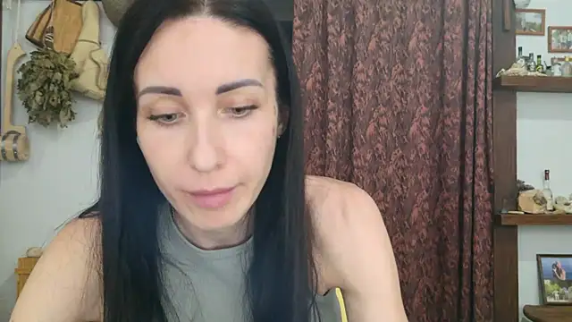 BouncySweety online show from March 19, 2026, 6:23 pm