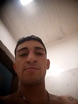 enzobb69 online show from July 23, 2026, 3:59 am