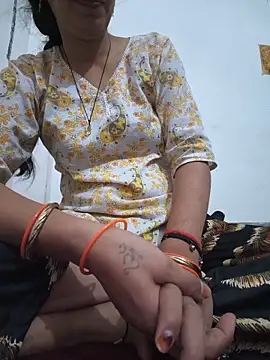 Snapshot of Neha-ji chatting on May 31, 2026, 6:21 am Neha-ji online show from May 31, 2026, 6:21 am