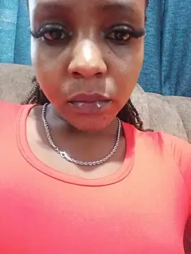 Queen pretty2 online show from July 6, 2026, 4:53 am