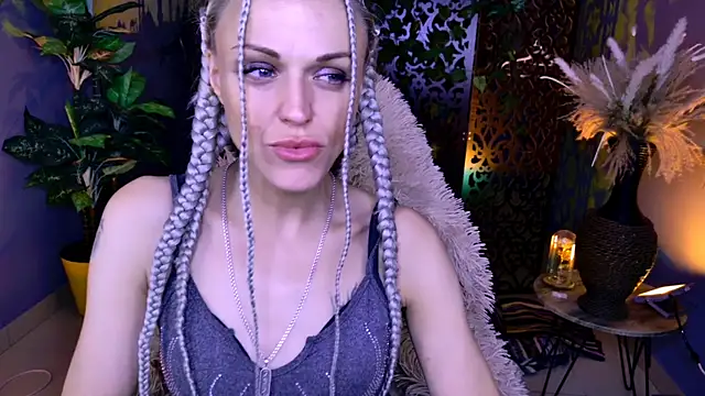 DianaRosi online show from May 25, 2026, 9:26 am