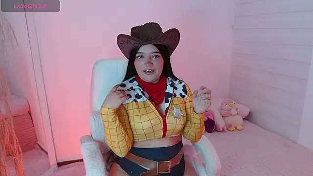 Snapshot of magicrainbow88 chatting on May 26, 2026, 2:35 pm magicrainbow88 online show from May 26, 2026, 2:35 pm