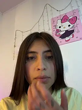 Snapshot of -Macarron- chatting on July 7, 2026, 5:43 am -Macarron- online show from July 7, 2026, 5:43 am