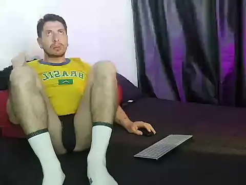 Snapshot of TorresLe chatting on July 7, 2026, 2:58 am TorresLe online show from July 7, 2026, 2:58 am